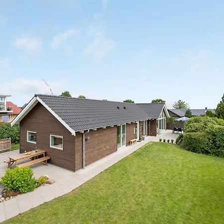 Regni - 300m To The Fjord By Interhome